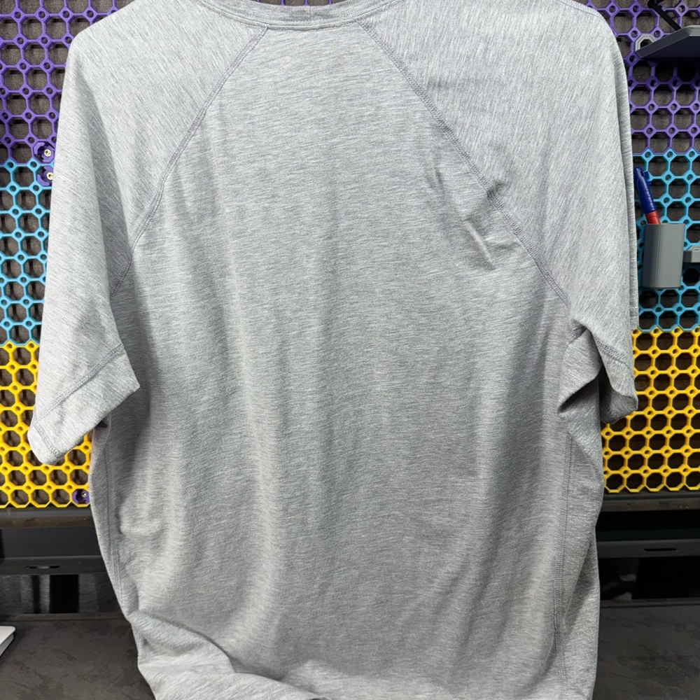 Carhartt Men's Light Gray Short Sleeve Tee - Picture 2 of 4